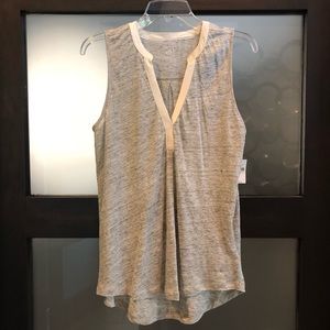 Women’s Gap tank top